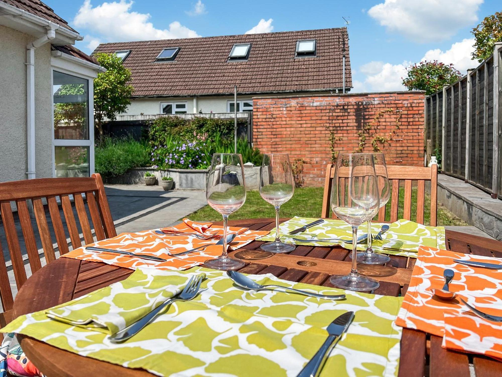 Cwtch Cottage Cardiff Esterno foto